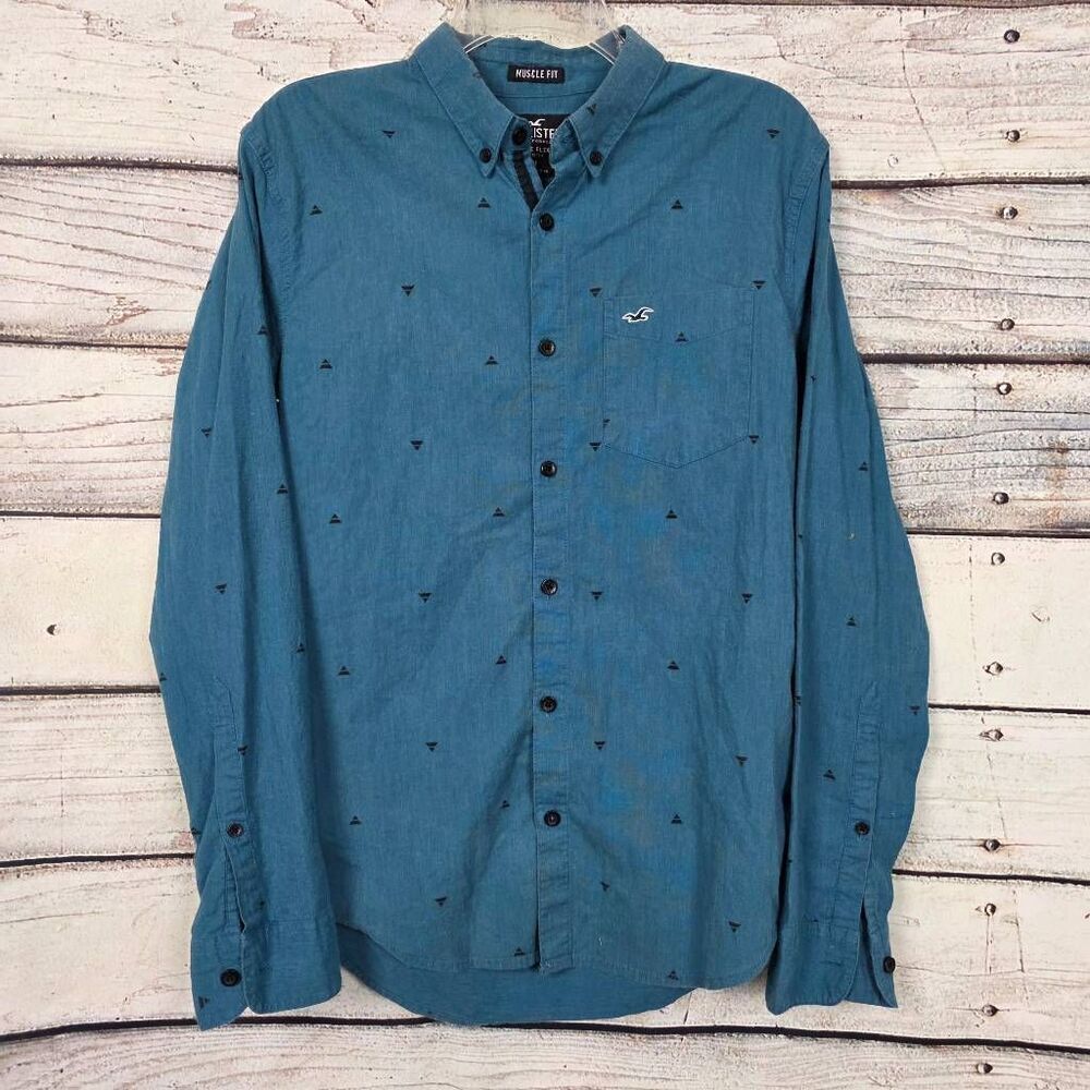 Hollister Muscle Fit Button Down Shirt Blue Medium